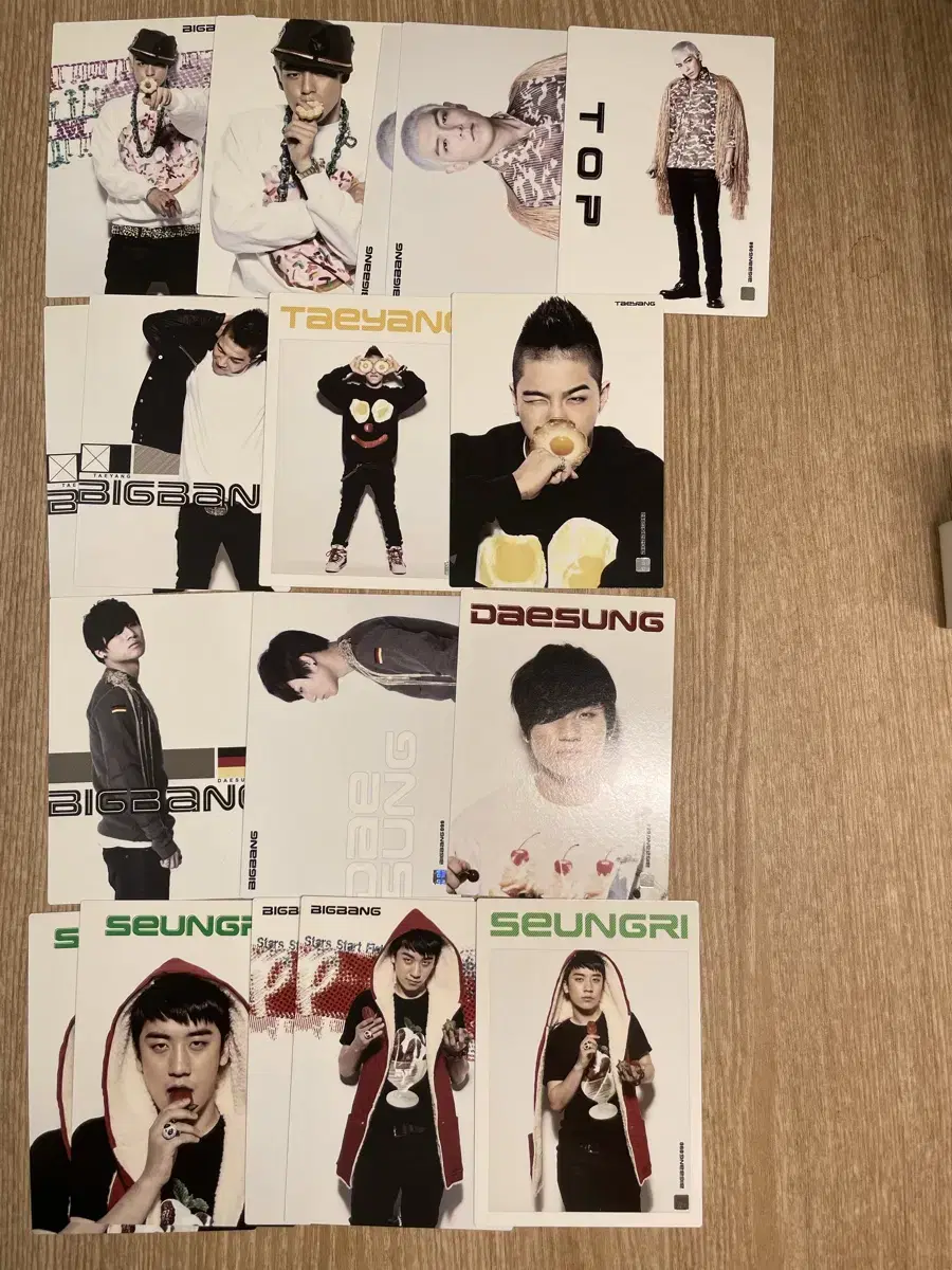 カード付き Card・member ⭐BIGBANG「ALIVE」 カード付き Card・member ⭐BIGBANG「ALIVE」 - メルカリ